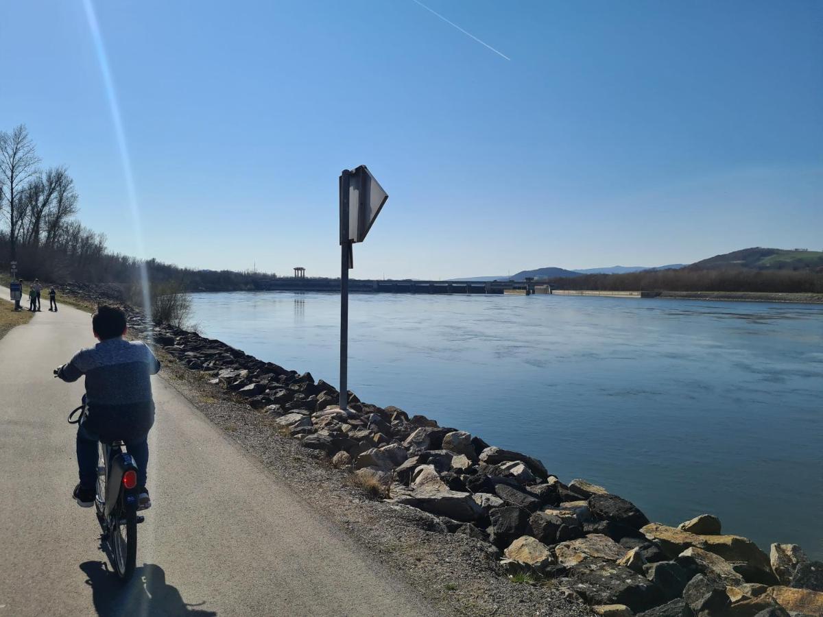 Schon Wohnen Beim Stift Melk Appartement Buitenkant foto