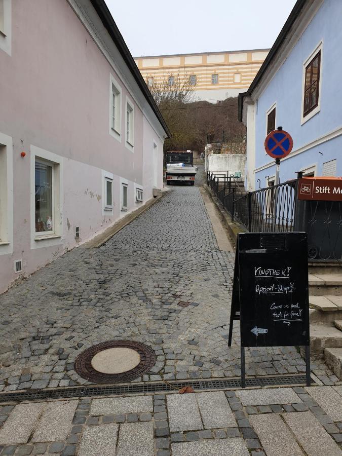 Schon Wohnen Beim Stift Melk Appartement Buitenkant foto