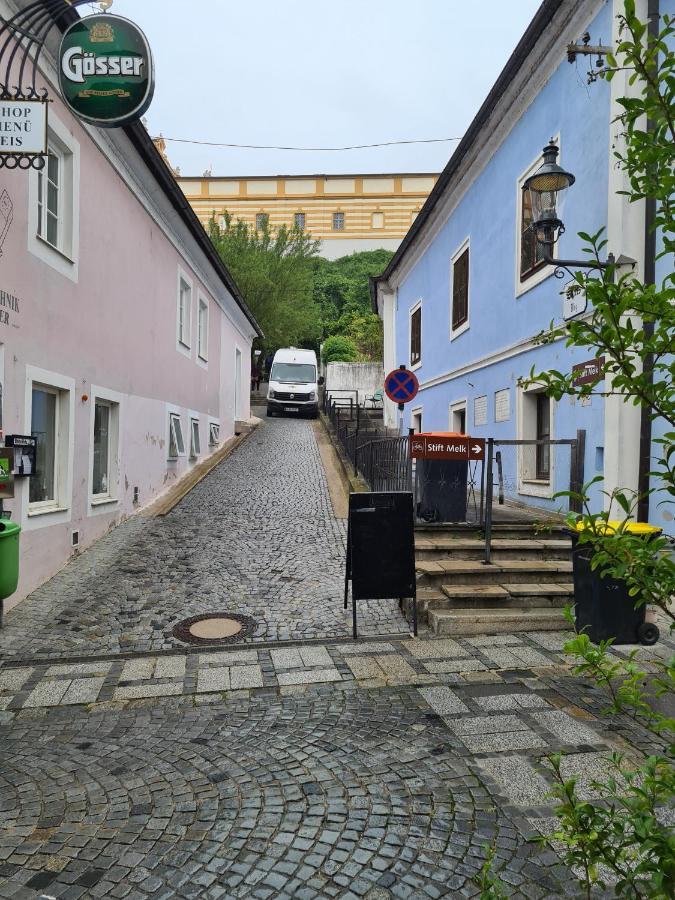 Schon Wohnen Beim Stift Melk Appartement Buitenkant foto