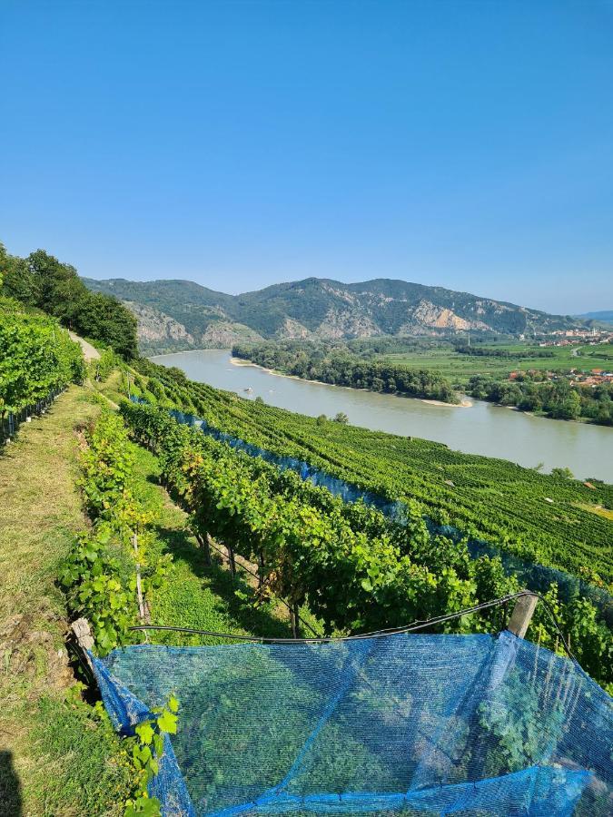 Schon Wohnen Beim Stift Melk Appartement Buitenkant foto